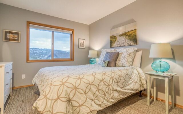 Two Views Vacation Home