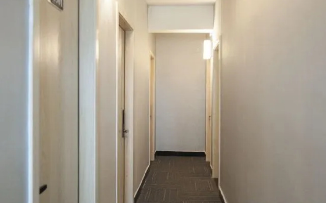 Yuerong Boutique Hotel