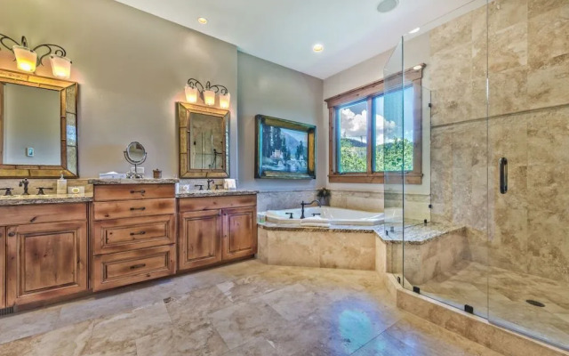 Deer Valley Lookout #24