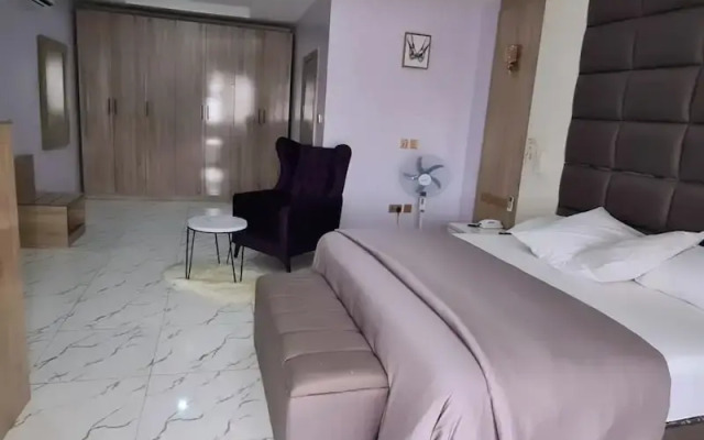 Supreme Apartments