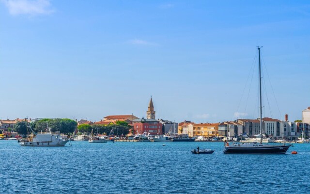 Nice Apartment in Umag With 2 Bedrooms and Wifi