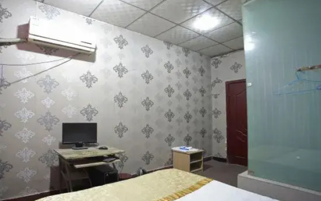 Xinzheng Haixing Hotel (Gaopoyan Economic and Trade College)