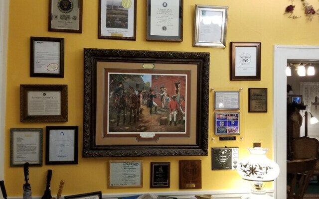 The Inn of the Patriots Bed and Breakfast Hotel