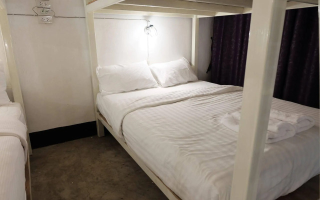 Pai Hostelle - Caters to Women