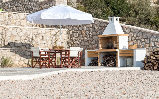 Francis & Gregorys Luxury Villas