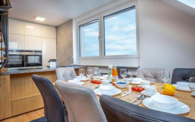 Mark's Penthouse Apartments