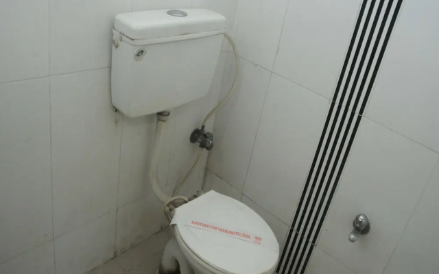 OYO 3061 Hotel De Pintu