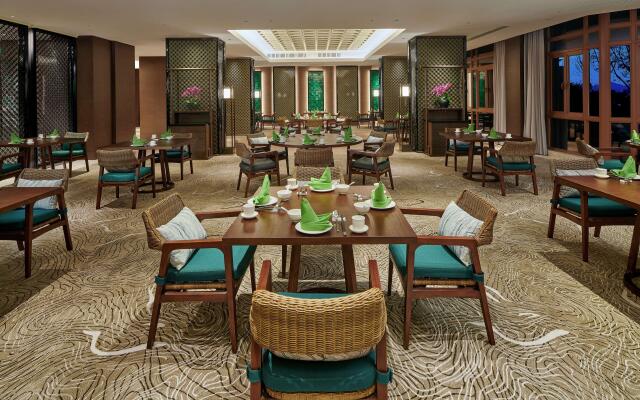 DoubleTree by Hilton Shanwei