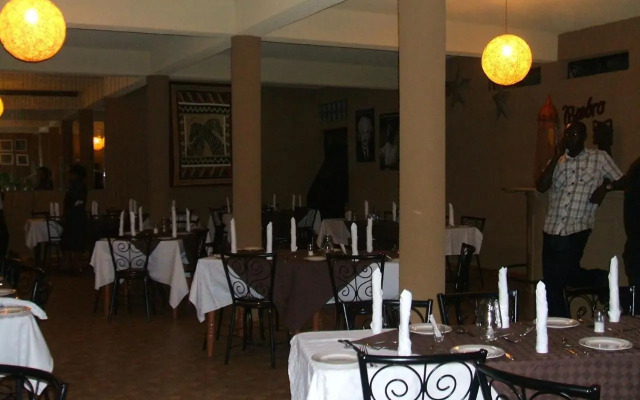 Ikweta Country Inn Maua