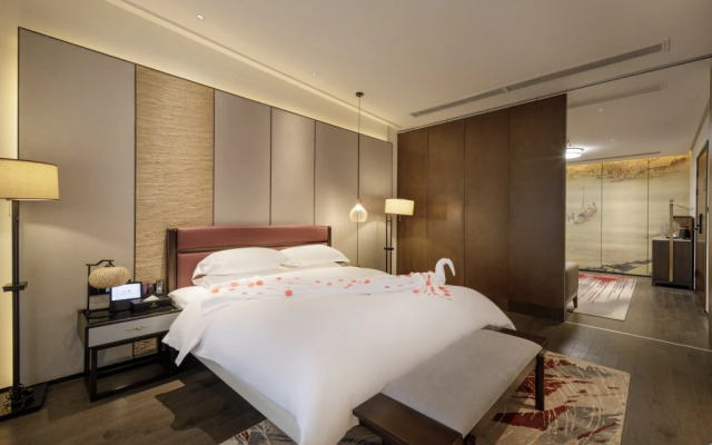 Dazhou Wenfeng Hotel