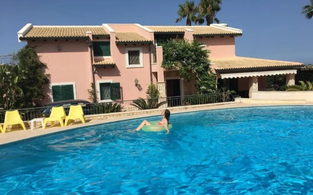 Villa Sara Costa Pergola