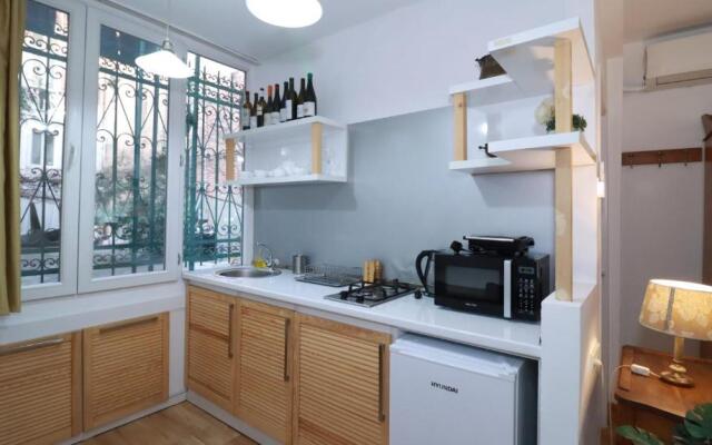 Wehost Heart Of Tbilisi Studio