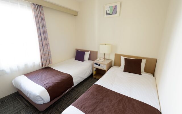 Shin Osaka Sunny Stone Hotel