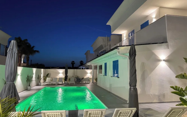 Onda Bianca Luxury Apartments