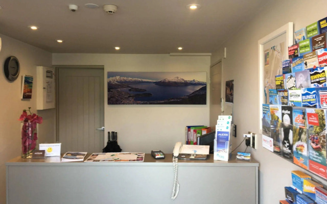 Autoline Motel