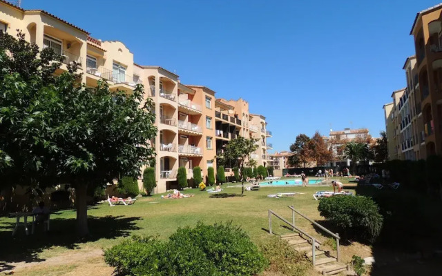 Cosy Apartment Near Beach