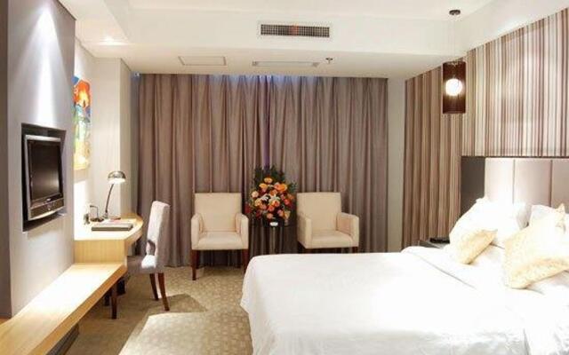 Wuhan Zhuo Yue Holiday Hotel