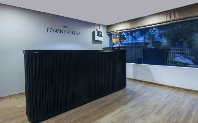OYO 17209 SilverKey Malikarjuna Residency Gachibowli