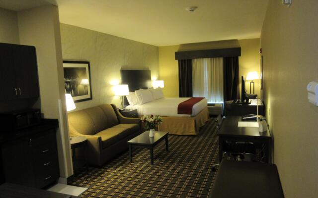 Holiday Inn Express & Suites Butler by IHG