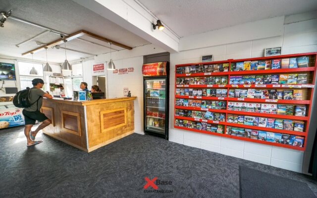 Base Rotorua - Hostel
