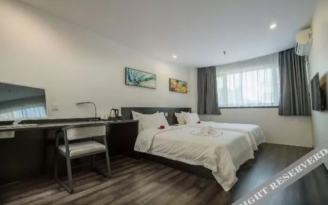 Ripple Hotel(Yantai University Wanxianghui Branch)
