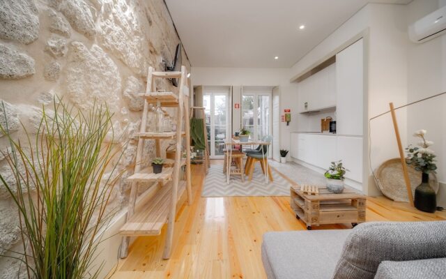 Nomad's Bonjardim City Flats