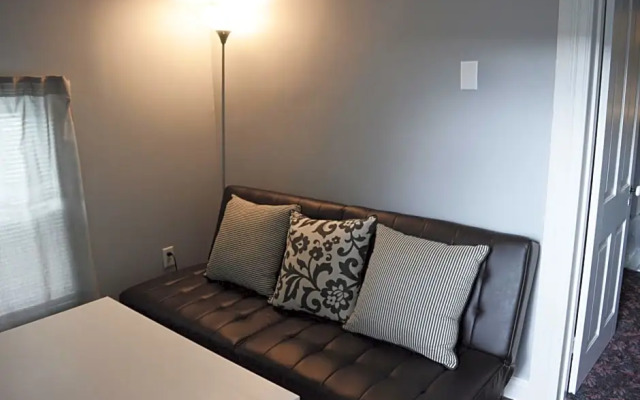 Mountain View Suites