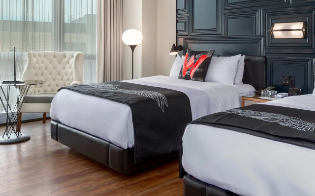 W Boston, a Marriott Hotel