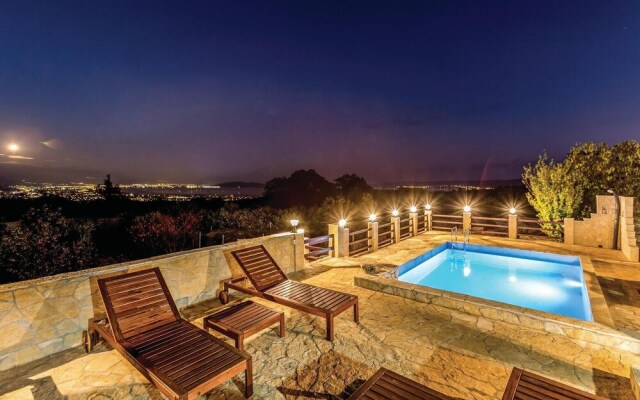 Beautiful Home in Kastel Novi With Wifi and 4 Bedrooms