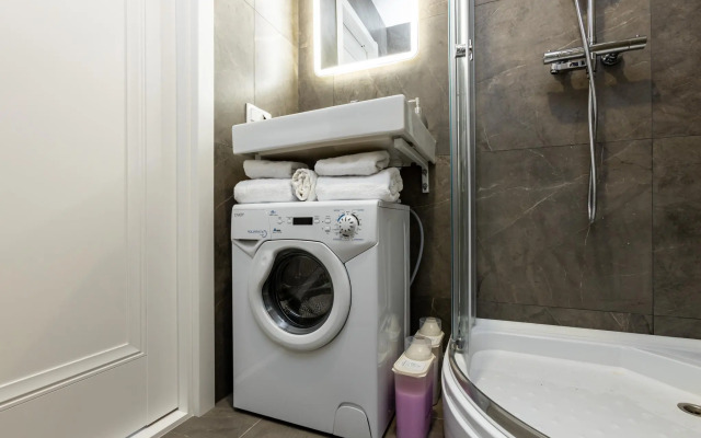 Апартаменты на проспекте Крузенштерна 4