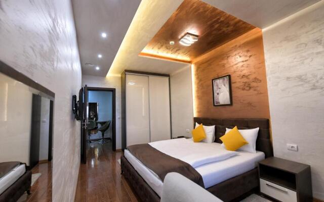 Garnet Hotel & Event Centar