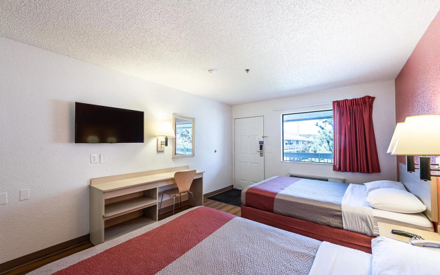 Motel 6 Sparks, NV - Airport - Sparks
