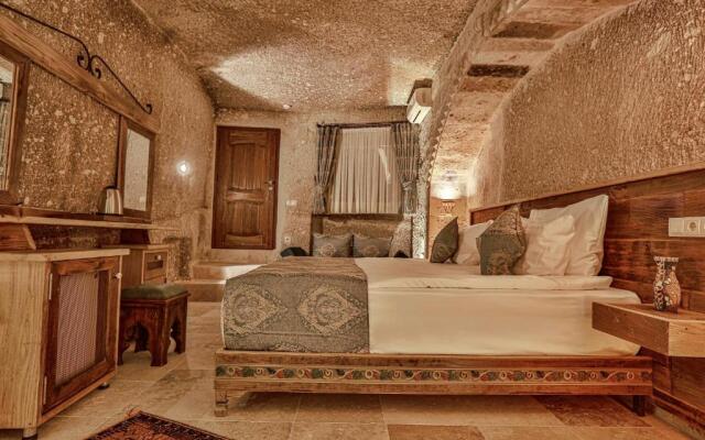 Şah Saray Cave Suites