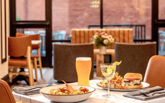 Pennyweight Hotel Boston, Curio Collection By Hilton