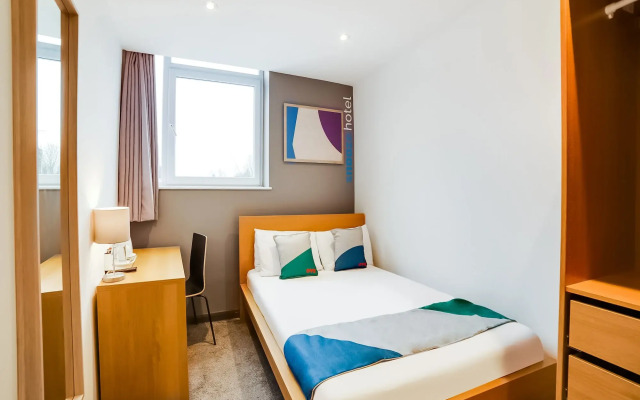 Snooze Hotel