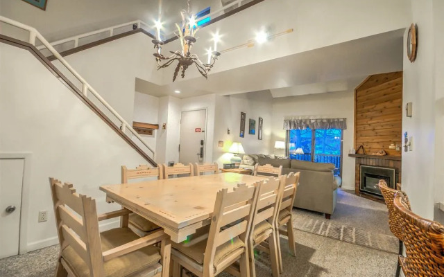 Invitingly Furnished3 Bedroom Timber Run 112 In Steamboat Springs