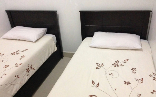 Ferringhi Heritage Budget Hotel