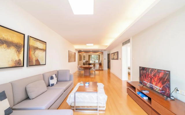 Tyms Cozy 2BR 1BA Apt Xuhui Metro