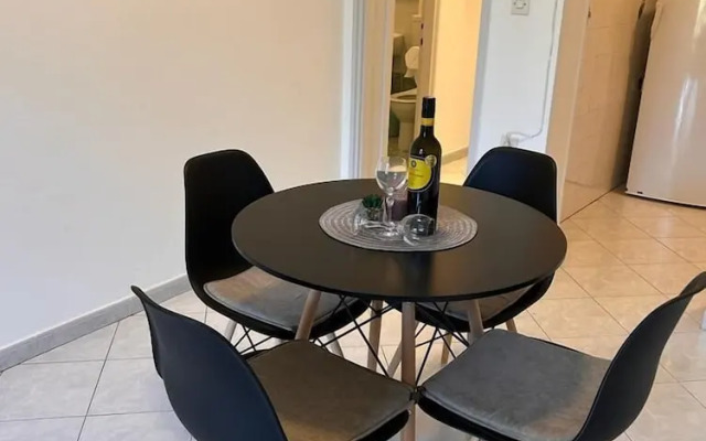Apartment 650