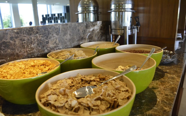 Moyvalley Hotel & Golf Resort
