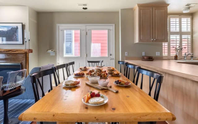 Woodside Ave in Park City