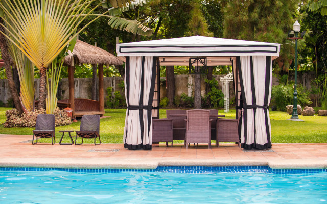 Montebello Villa Hotel
