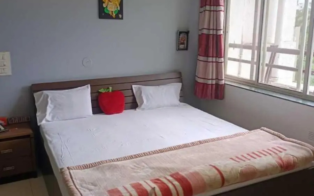 Sarang Lodging & Boarding