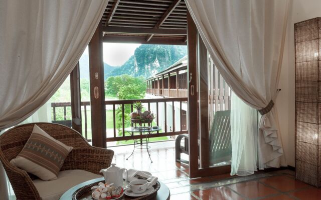 Riverside Boutique Resort, Vang Vieng