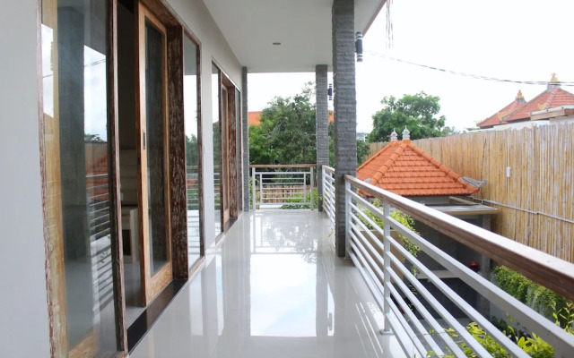 Rusty Seminyak
