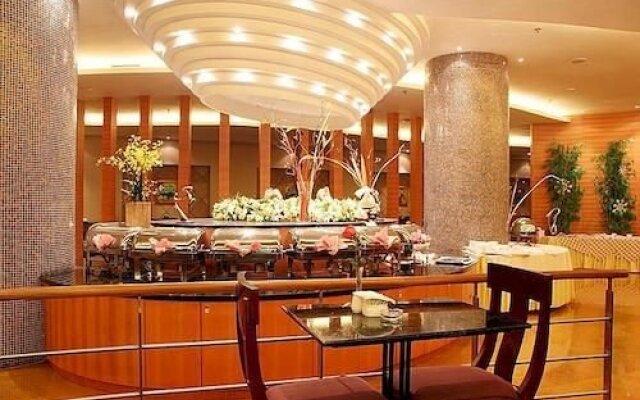 Huayang Plaza Hotel Luoyang