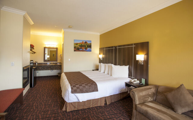 Wildflower Inn at Bell Rock