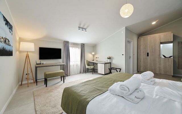 Al Porto Suites