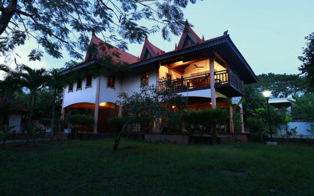Relax Resort Angkor Villa