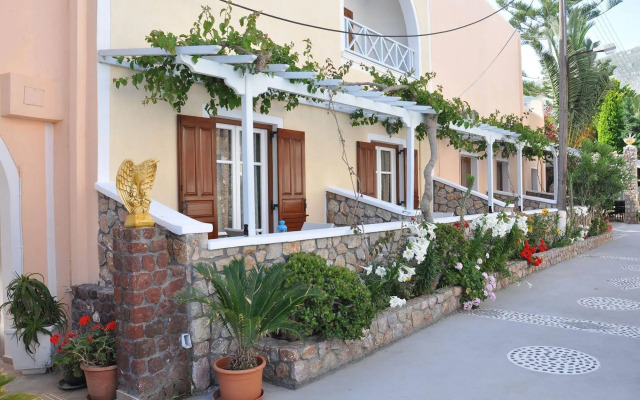 Polydefkis Hotel